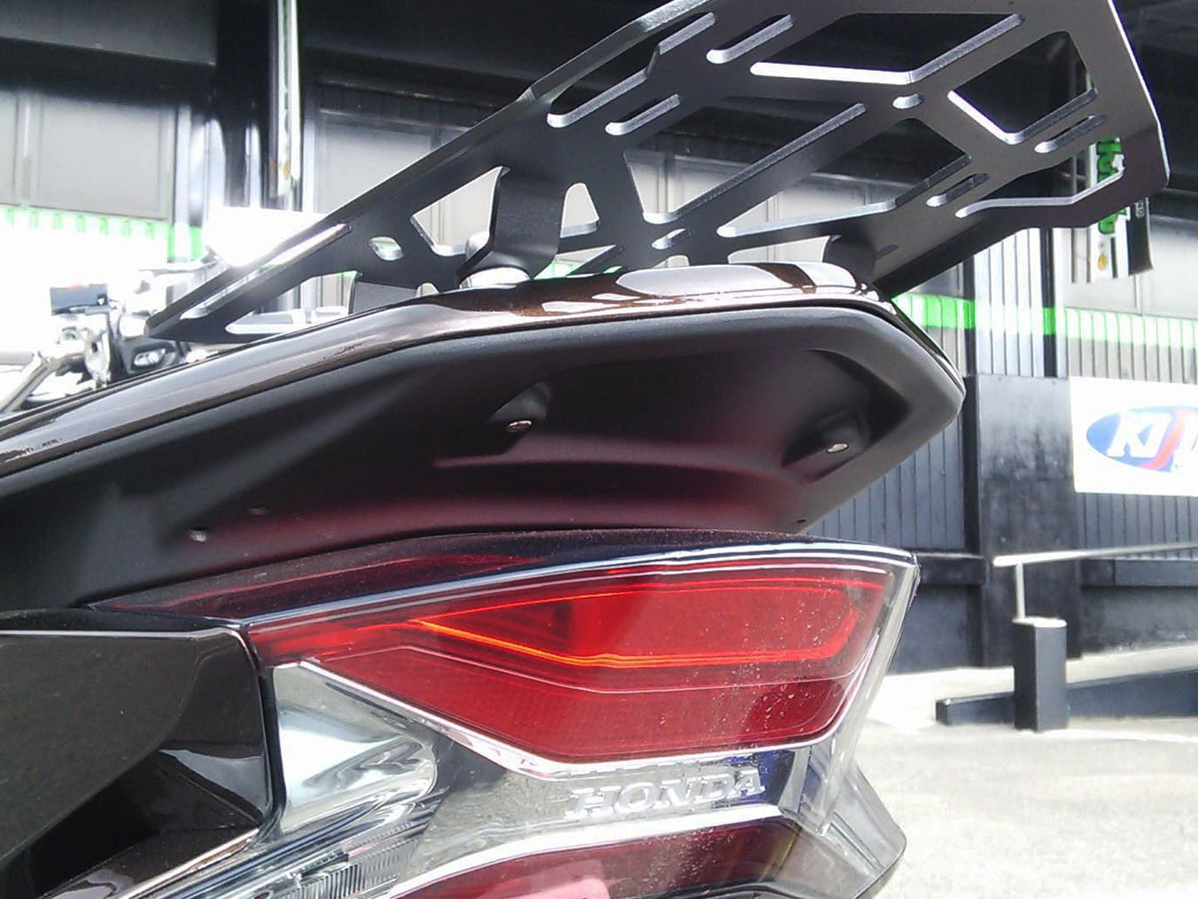 Touring luggage rack for PCX125/PCX150 - 画像 (8)